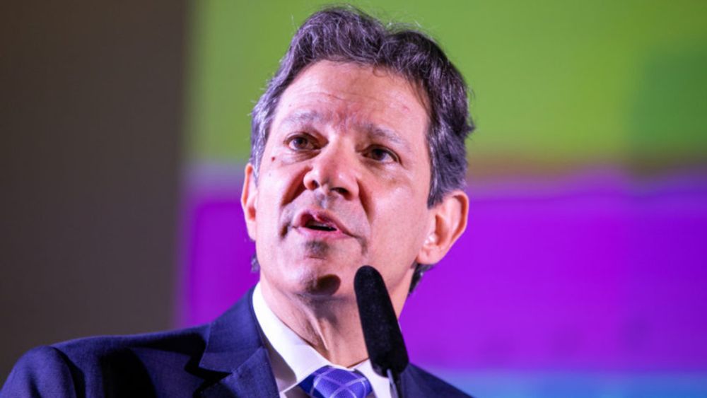 Com queimadas no Brasil, Haddad vai aos EUA falar sobre meio ambiente