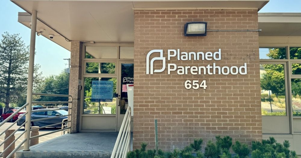 Federal judge quickly rules in favor of Planned Parenthood in suit over Medicaid funding