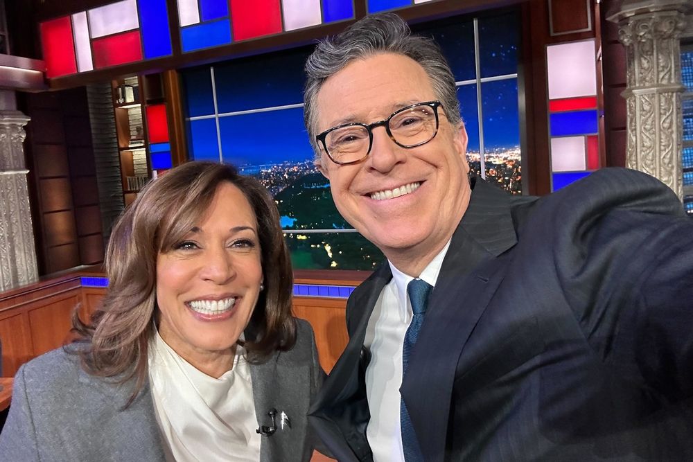 Kamala Harris to Guest With Stephen Colbert For First Late-Night Interview as Democratic Presidential Nominee