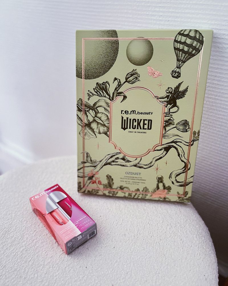 Palette ozdust Wicked x Rem Beauty et set gloss Rem Beauty