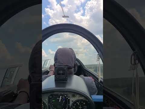 Sloan N3UPS takes off with tow plane assistance