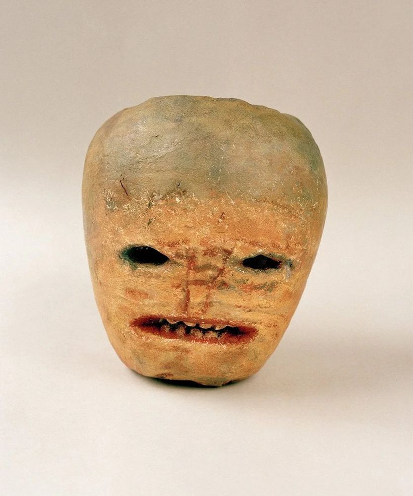 A grimacing carved turnip with a face like Wes Streeting