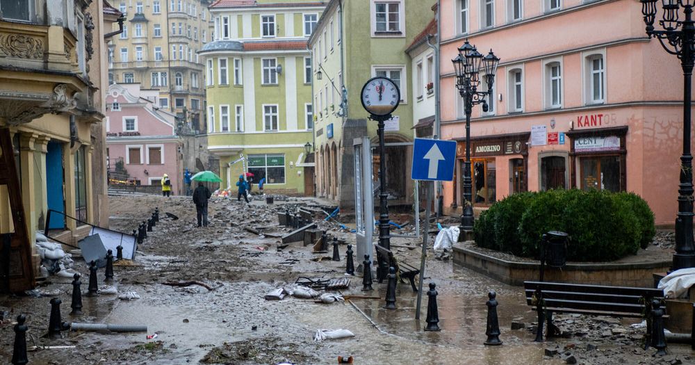 Biznes angażuje się w pomoc ofiarom powodzi. Jest też specjalna zbiórka