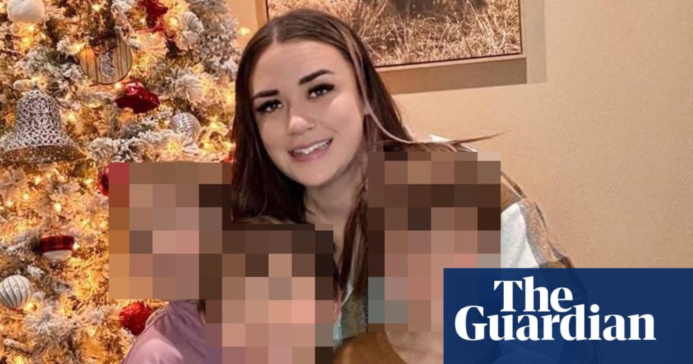 Sarah Shaw, who has a US visa and lives in Washington state, was detained after attempting to re-enter US from Canada