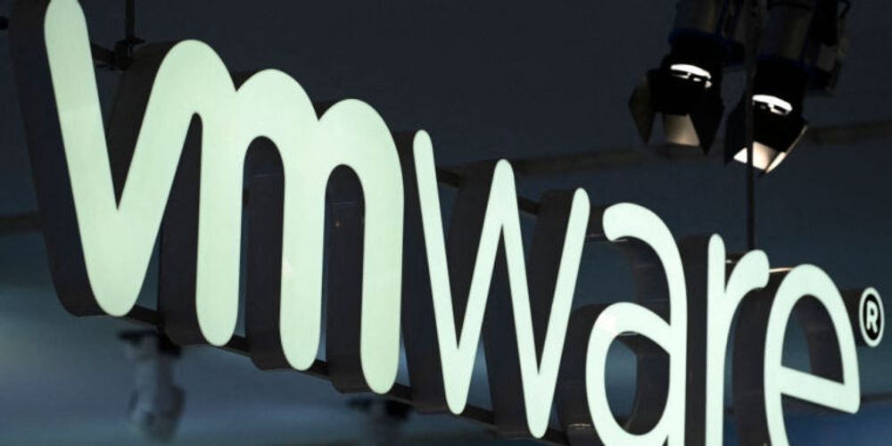 “Extreme” Broadcom-proposed price hike would up VMware costs 1,050%, AT&T says