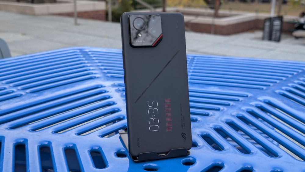 Asus ROG Phone 9 Pro Edition back with LEDs on