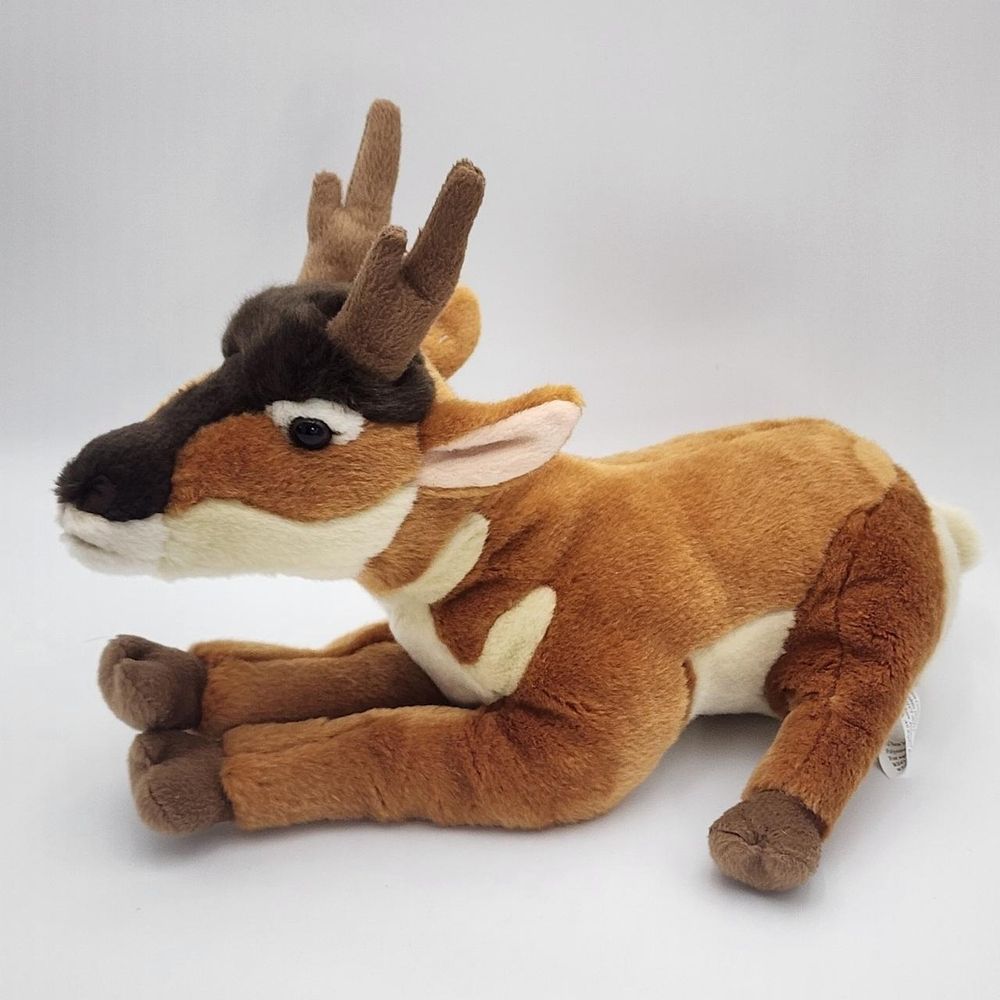 Another angle of the pronghorn plush.