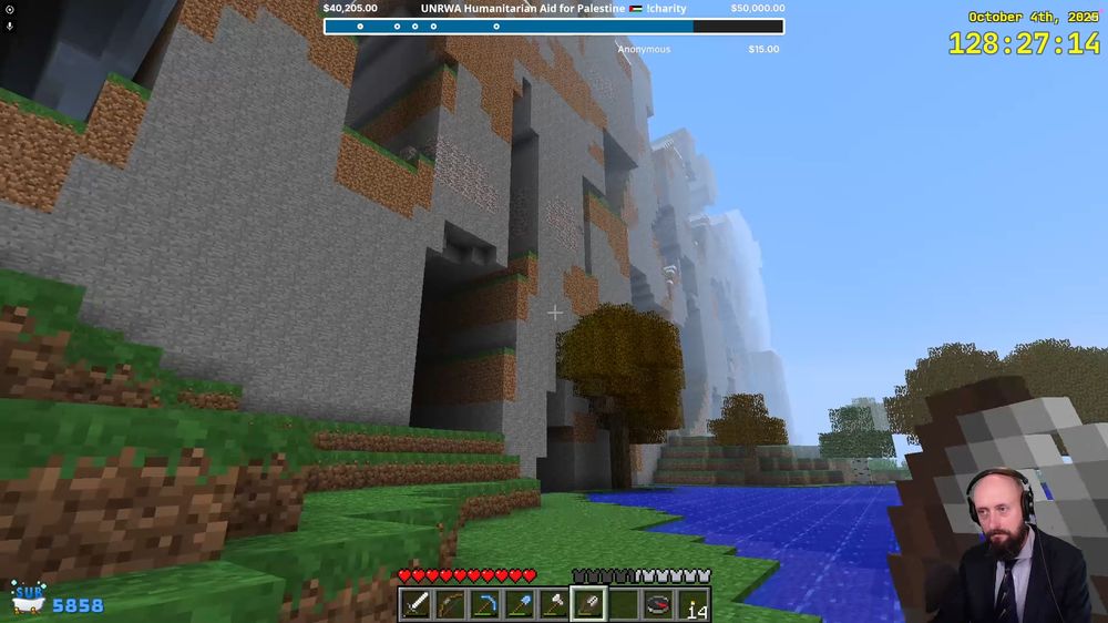 A screenshot taken from kurtjmac's Twitch stream, showing the Minecraft Far Lands.