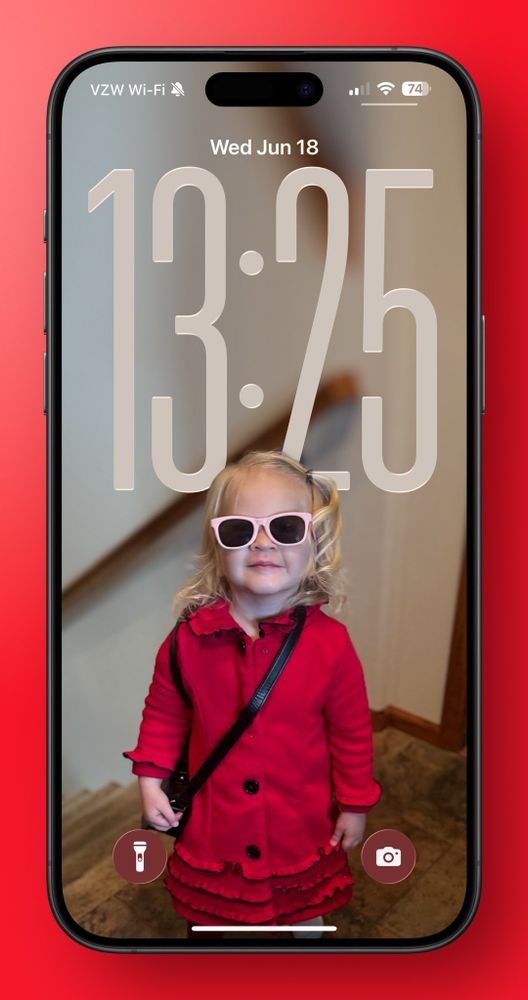 Say what you will about the iOS 26 redesign

But the lock screens are beautiful!