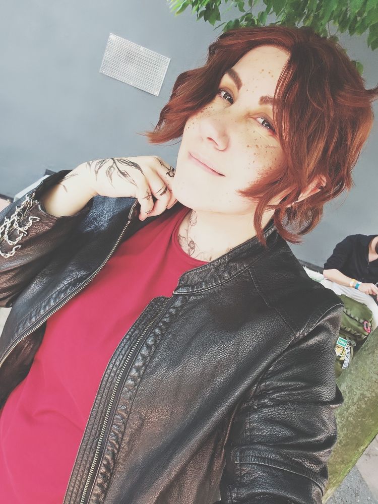 A selfie of me cosplaying my oc Carter