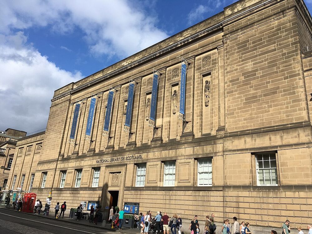 The NLS building on George IV Bridge, Edinburgh. Photo from Wikimedia Commons (Marcok).