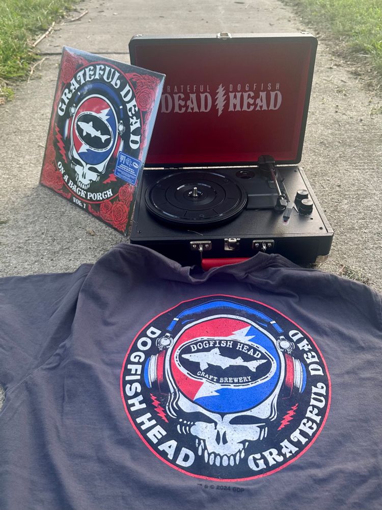 Grateful Dead/Dogfish Head branded t-shirt, record and turntable.