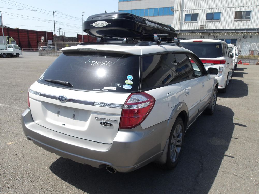 new car baby the subaru outback LL Bean edition straight off the boat