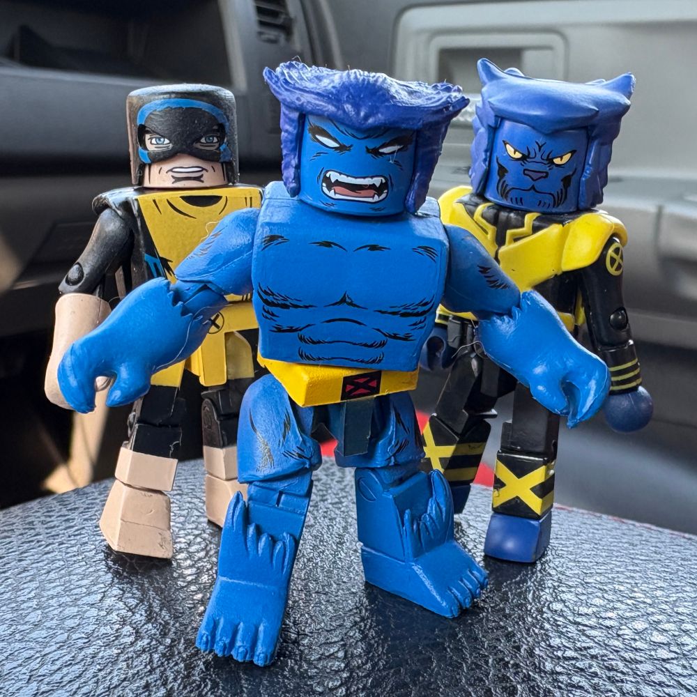 Minimates figures of Hank “Beast” McCoy from the Marvel Comics superhero team The X-Men by Diamond Select Toys.
