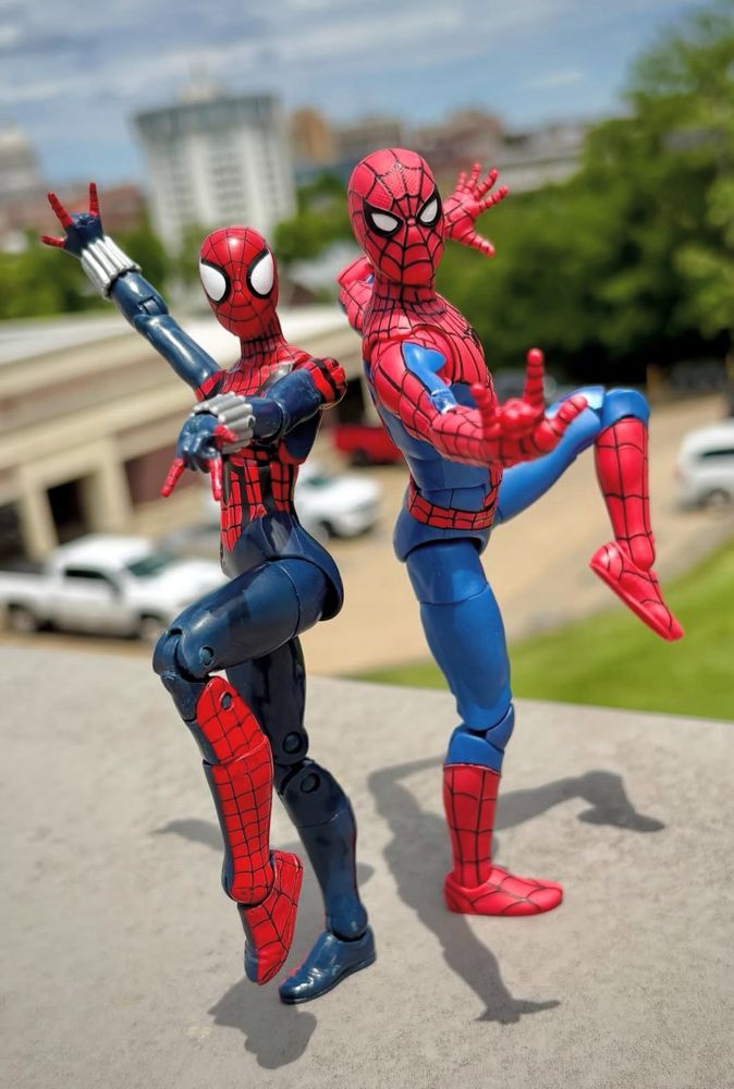 Marvel Legends figures of Mayday Parker Spider-Girl and Tom Holland Spider-Man by Hasbro.