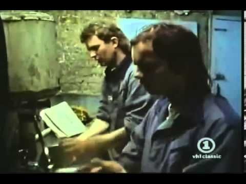 The Vapors - Waiting For The Weekend