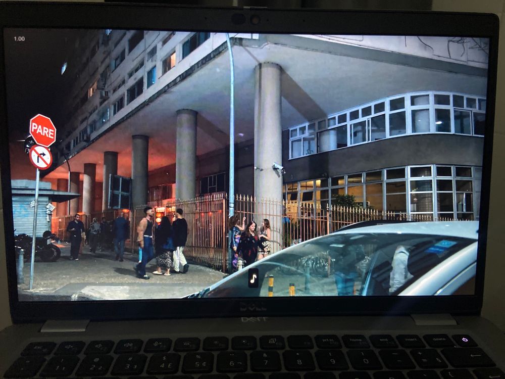 foto da tela do computador que mostra a esquina o encontro da rua da lapa com a rua da glória ali antes da conde lajes no bairro da glória 