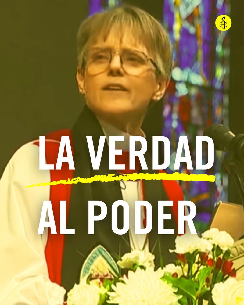 Fotograma de la obispo Mariann Edgar Budde con el texto "La verdad al poder"