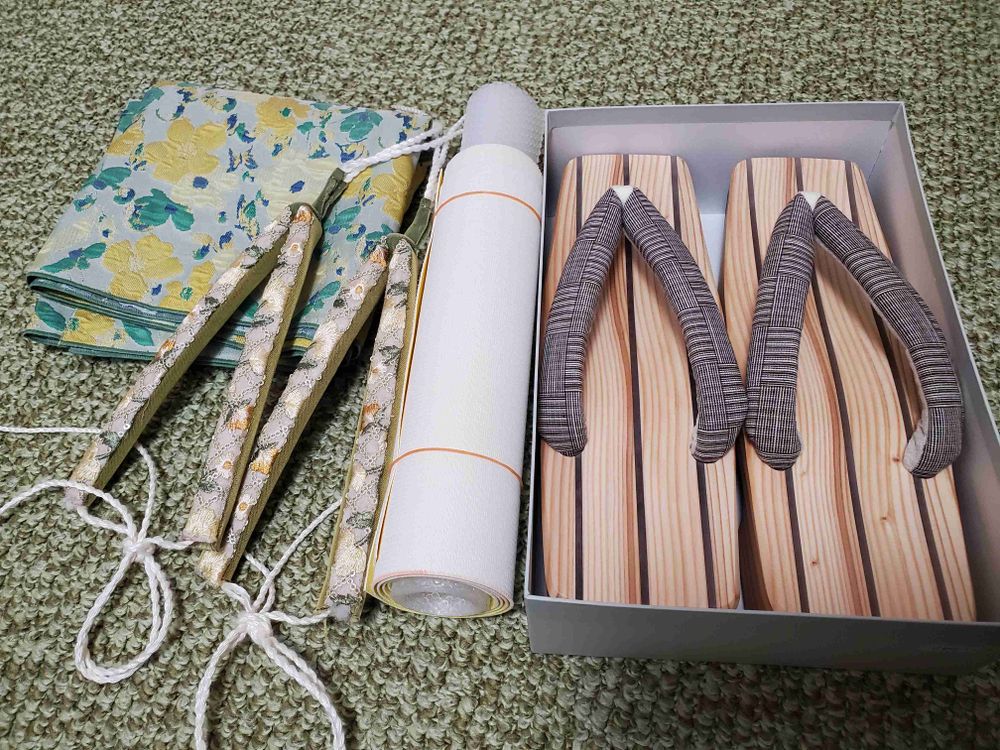 下駄と布と鼻緒