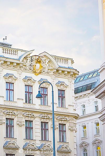 Facade of a building at Freyung Square