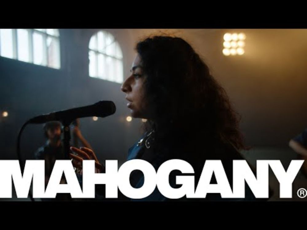 Arooj Aftab - Whiskey | Mahogany Session