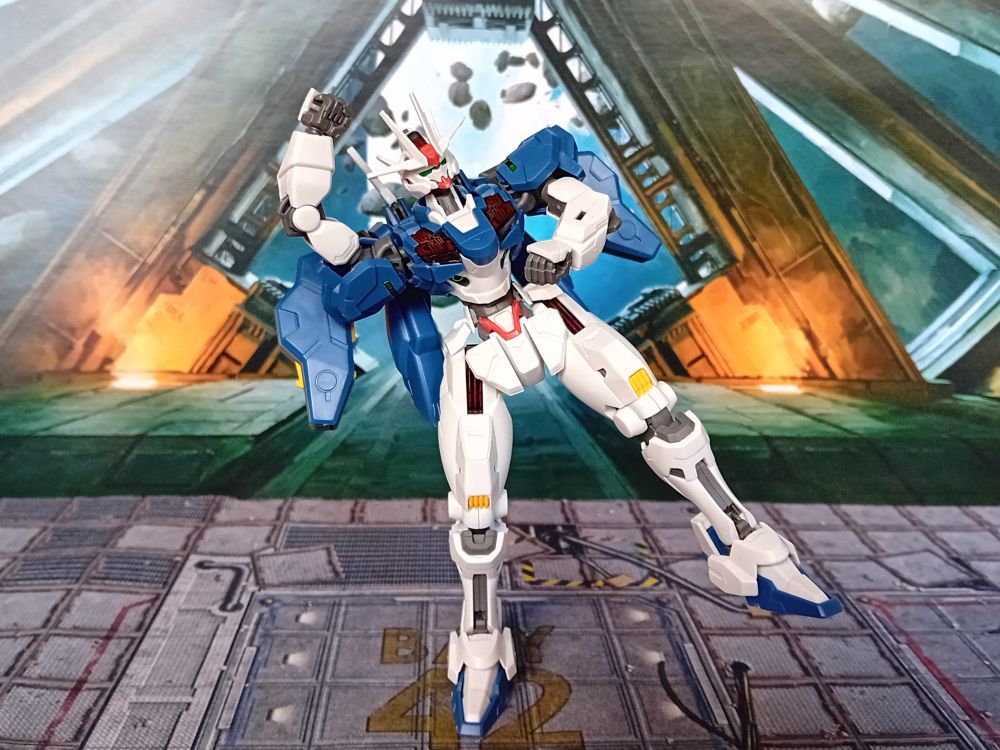 A picture of a finished model kit of a giant humanoid robot from the anime TV series Mobile Suit Gundam the Witch from Mercury.
