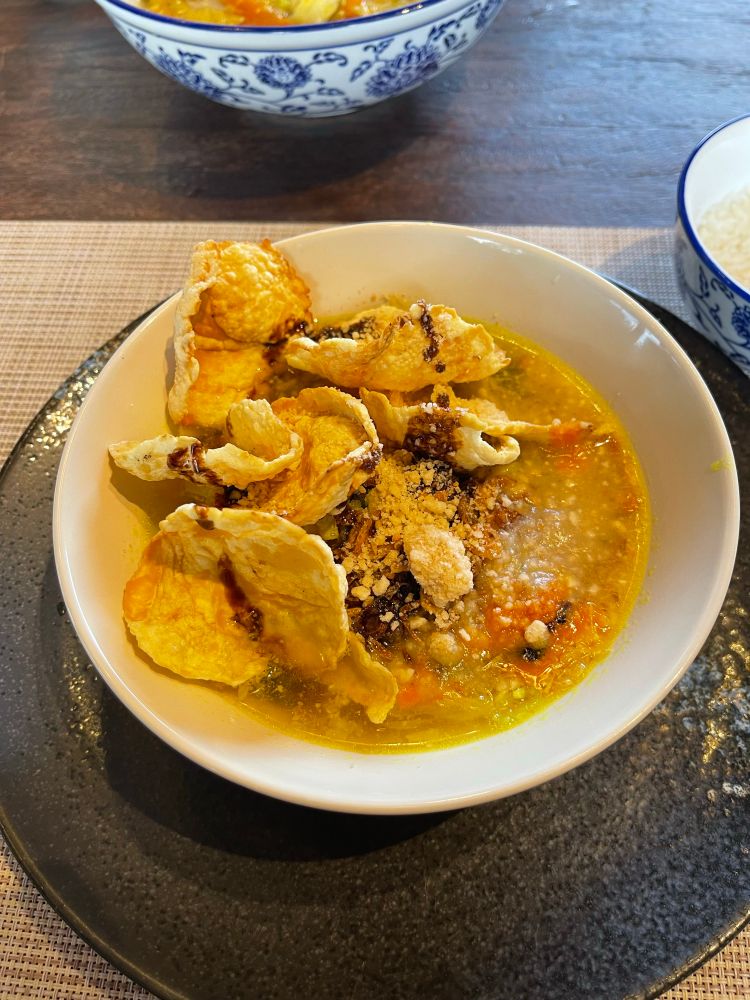 More fixins: melinjo crackers and kecap manis 