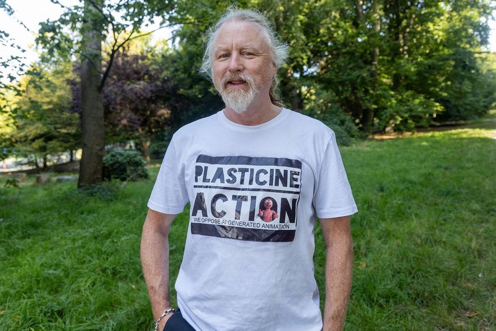 Miles Pickering wore a shirt designed to mimic logo of banned Palestine Action, but officers said garment fell short of illegal support for group