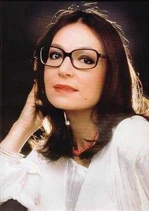 Greek pop icon Nana Mouskouri