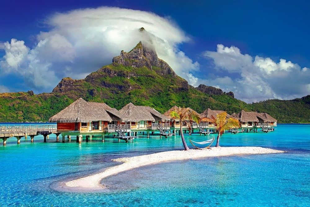 Bora Bora Bucket List: Resorts and Adventure in an Island Paradise