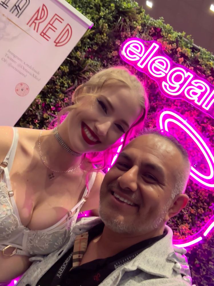 Octavia Red MAD Creativity at Elegant Angel booth at AVN Expo 2025