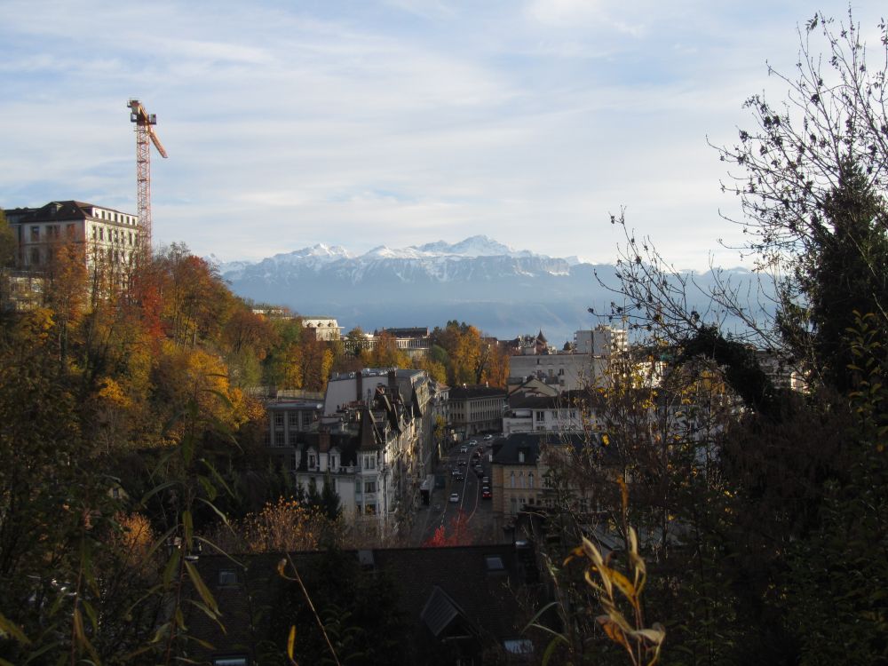 Lausanne, rue César-Roux, and Dent d'Oche. November 2014.