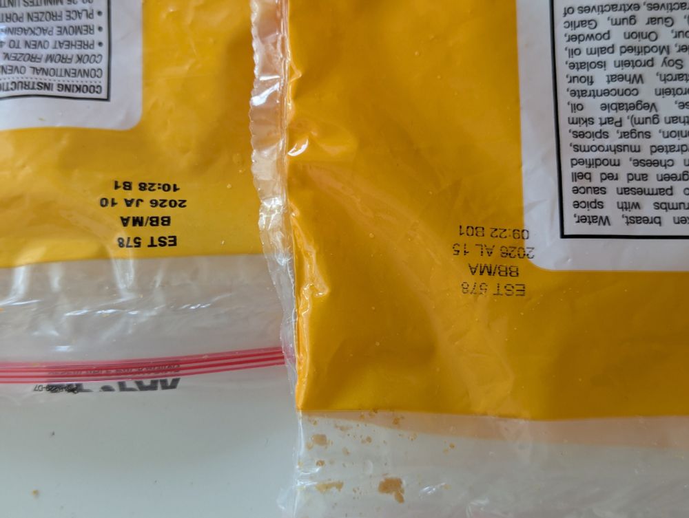 Expiry date of 7 cutlet bag: 2026 January 10. Expiry of 6 cutlet bag: 2026 April 10.