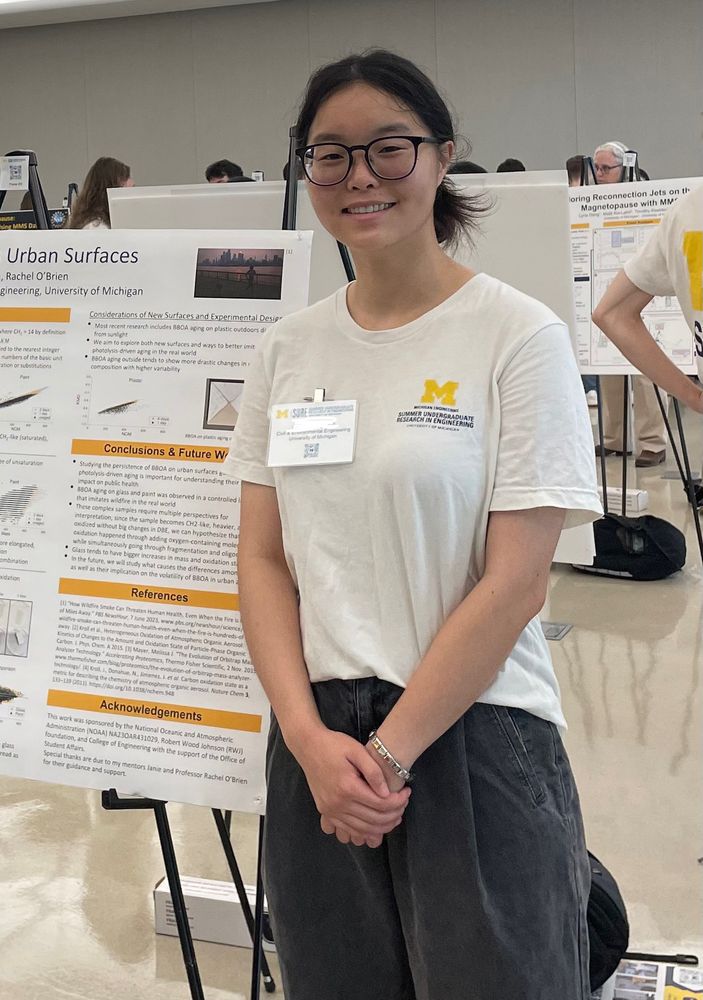 Willow presenting her work on biomass burning photolysis on different surfaces.