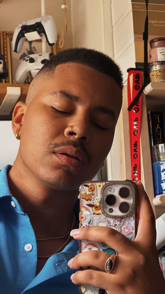 a selfie of joel showing off his haircut 