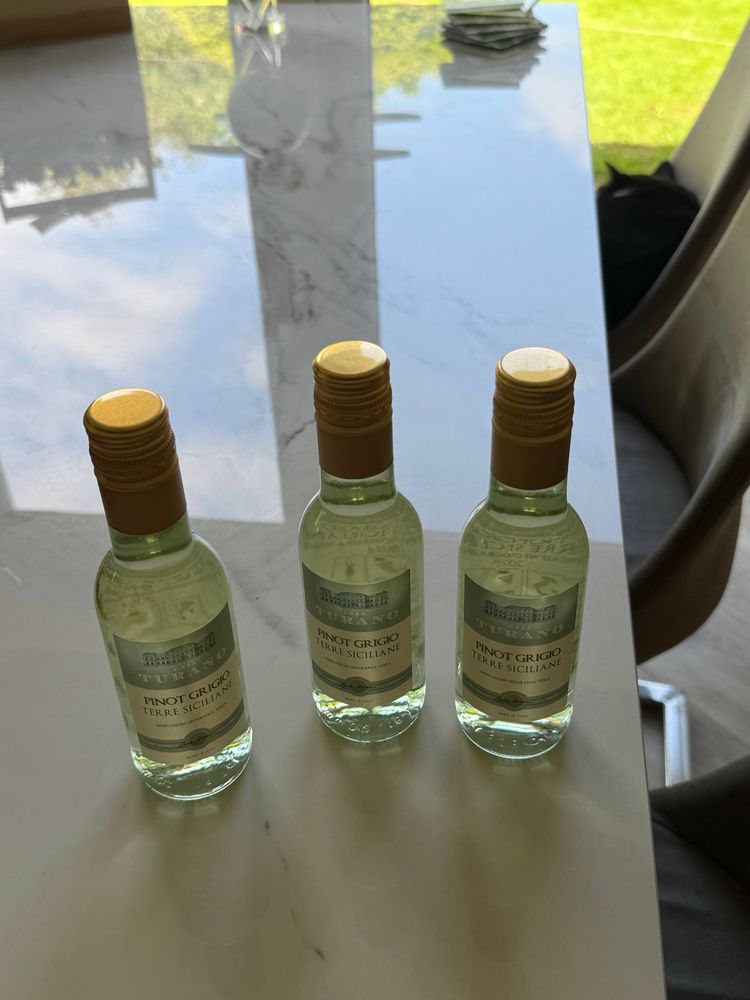 Wine for the Bus Greet