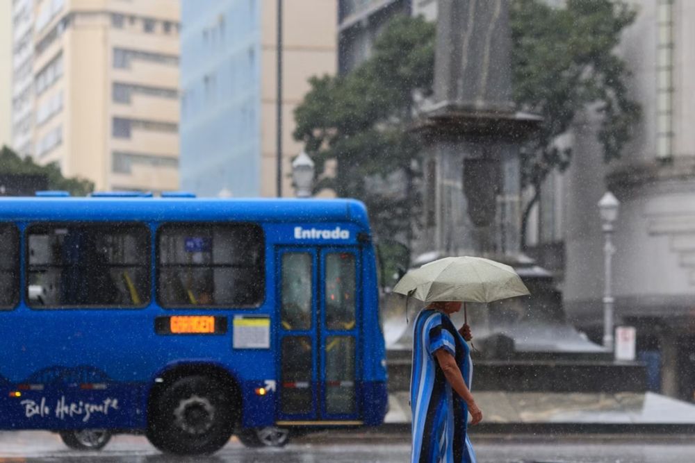 Deve chover em Belo Horizonte nas próximas horas, diz Defesa Civil