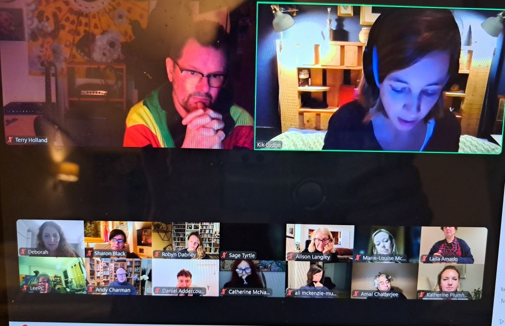 The online salon 