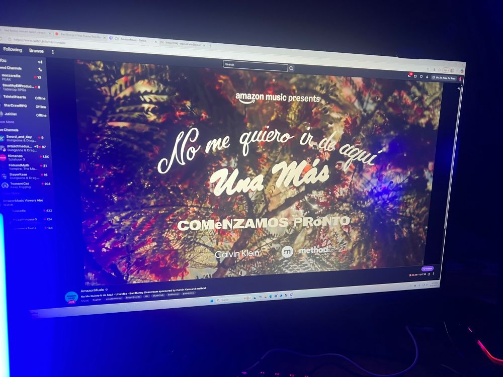 Wait screen for Bad Bunny’s No Me Quiero Ir De Aqui: Una Mas stream on Twitch 