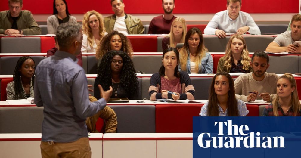 ‘I see little point’: UK university students on why attendance has plummeted