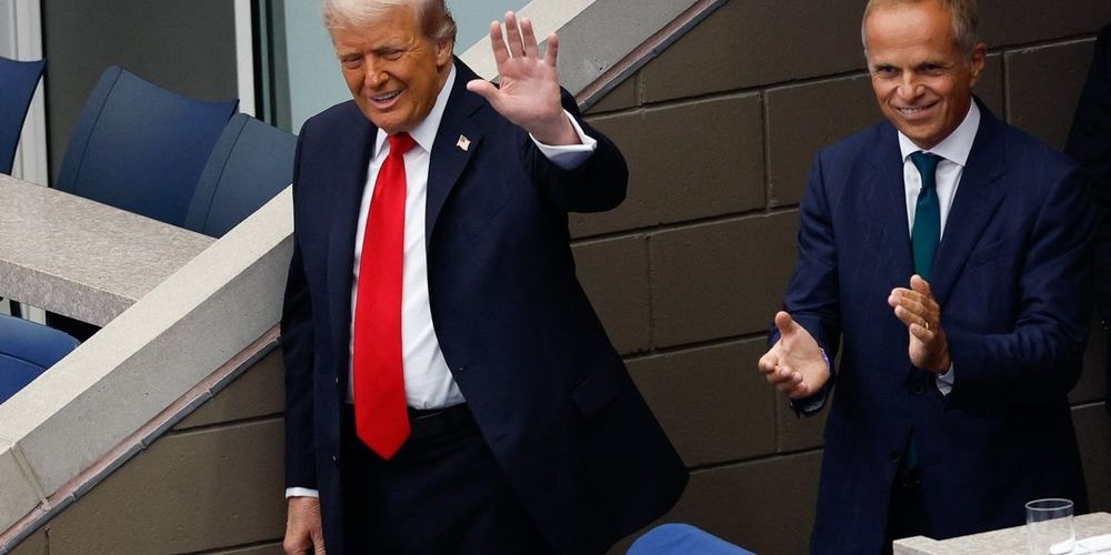 President Donald Trump faced boos and cheering while attending the final men's match at the US Open.Although the United States Tennis Association (USTA) asked broadcasters not to highlight any negativ...