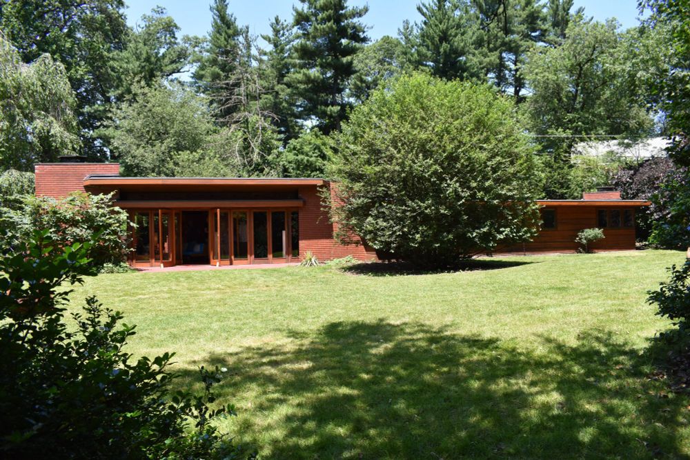 Stuart Richardson house
Glen Ridge, New Jersey
T.4104/S.282/1941-04

Photos courtesy and property of the Wright Legacy Group Archives