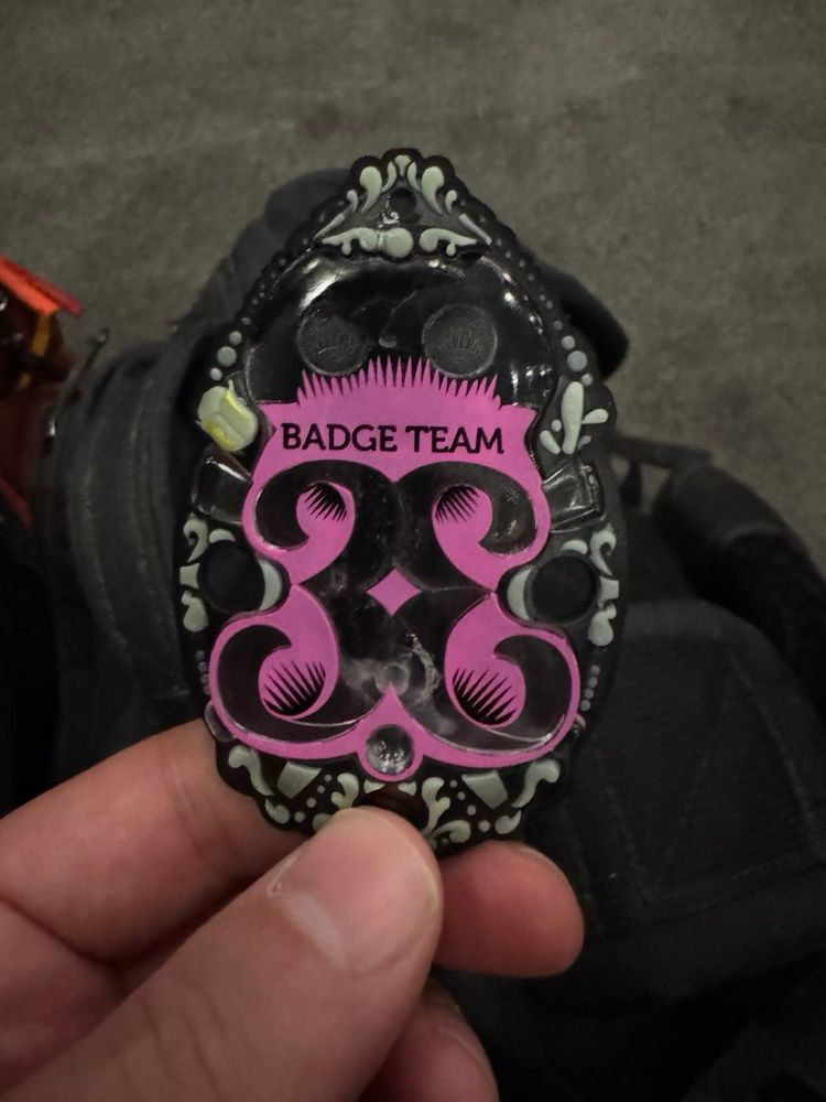 badge team badge 