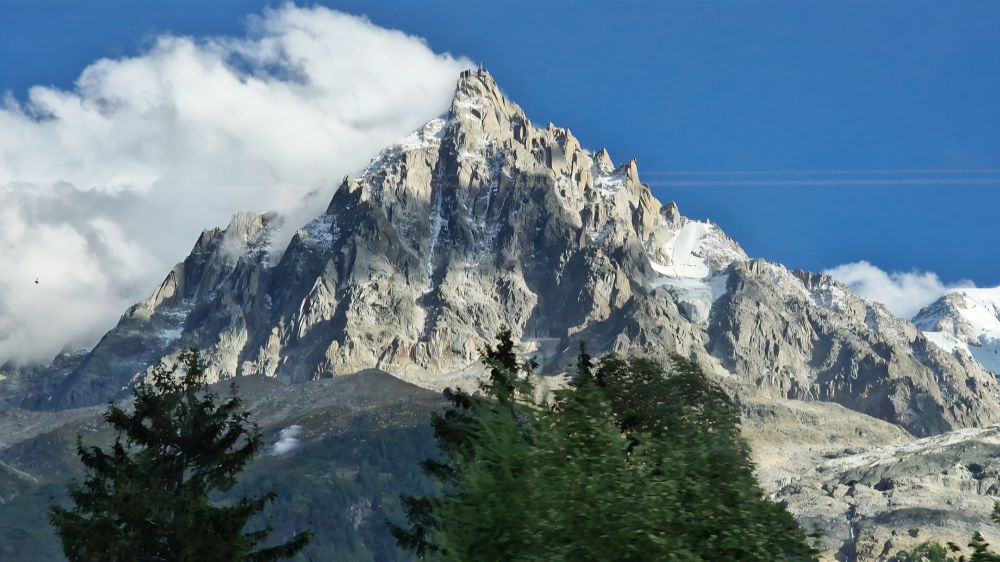 Photos taken behind a vehicle's windows, on a road trip from Lyon to Chamonix-Mont Blanc