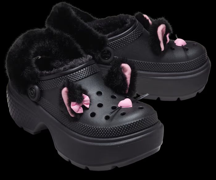 귀여운데...? 내 어그슬리퍼 슬슬 버려야하는데 이거사까 (제품명 : 크록스 스톰프 스터프드 애니멀 클로그 블랙색상)