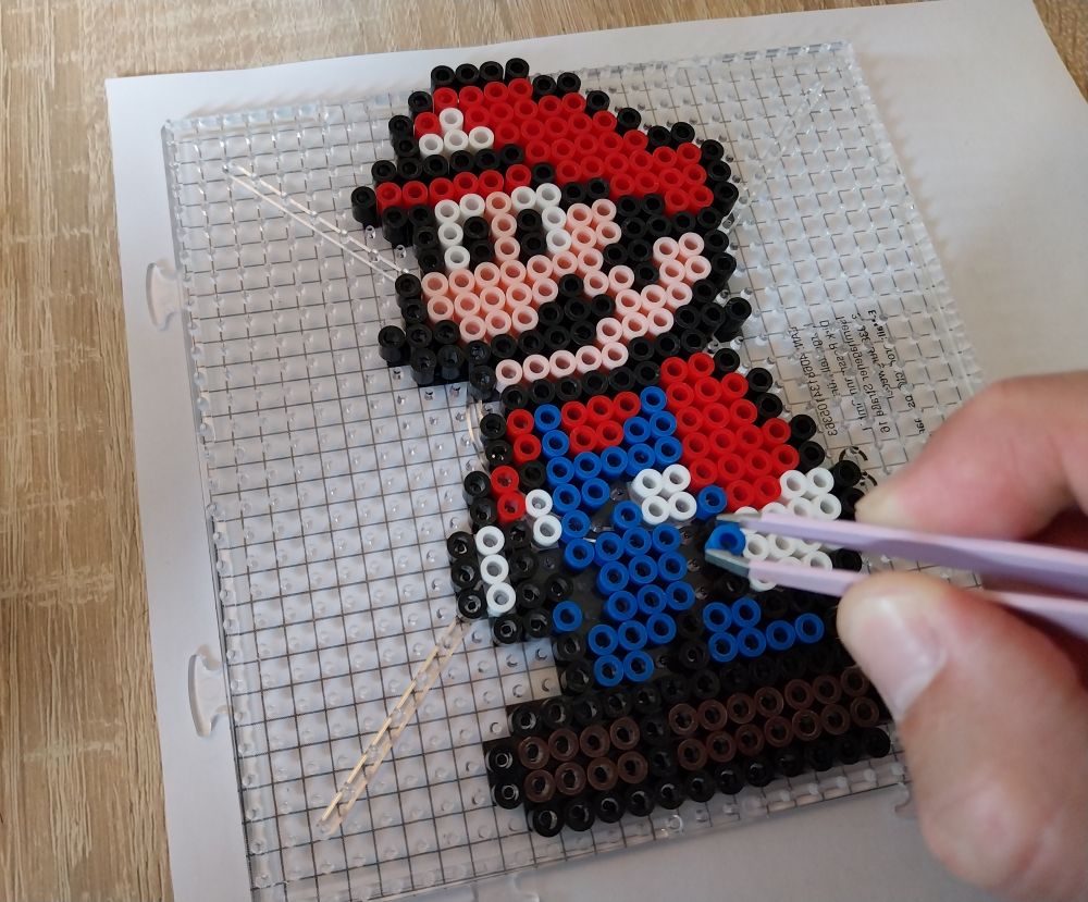 Fuse beads image of Super Mario.