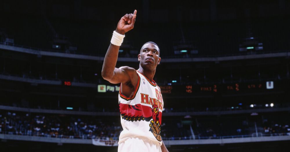 Dikembe Mutombo, a Towering N.B.A. Presence, Dies at 58