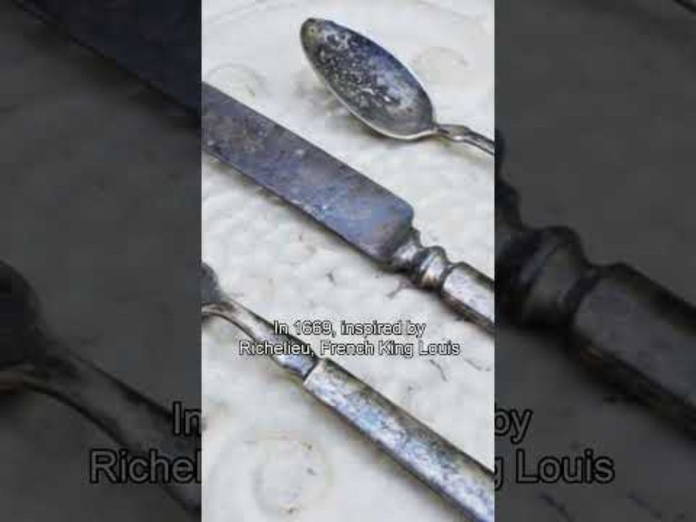 Which side of the fork is up?