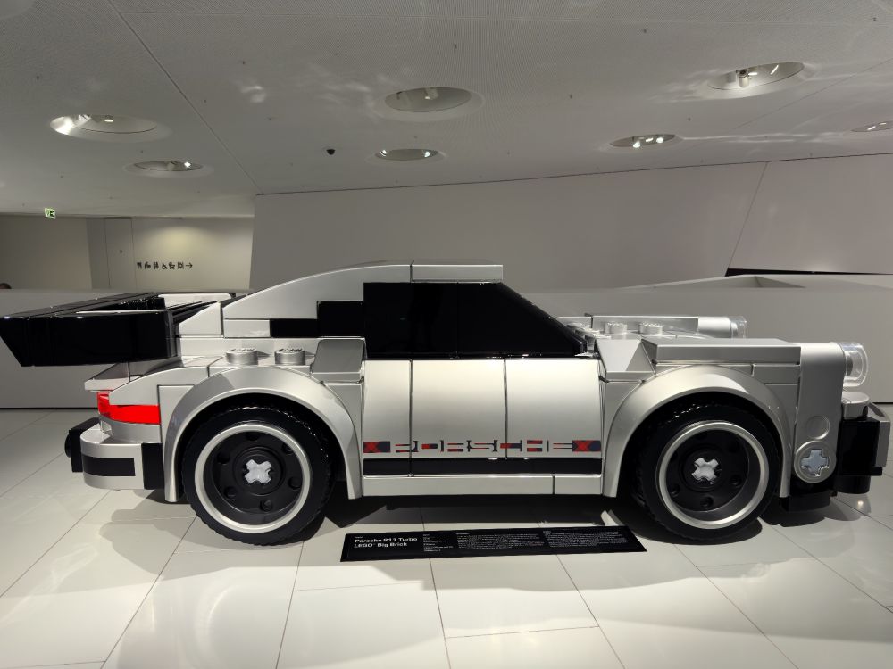 911 Turbo LEGO Big Brick