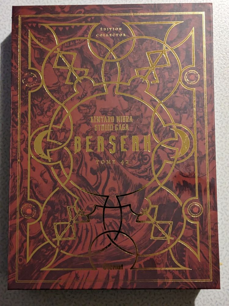 Coffret de l'édition collector du tome 42 de Berserk